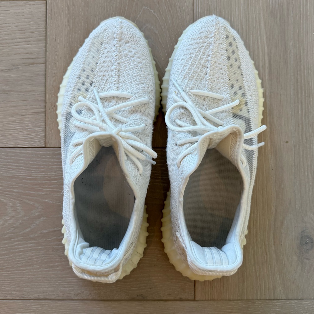 Adidas Yeezy Boost 350 V2